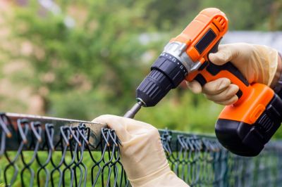 Extend the Lifespan of Your Chain Link Fence!